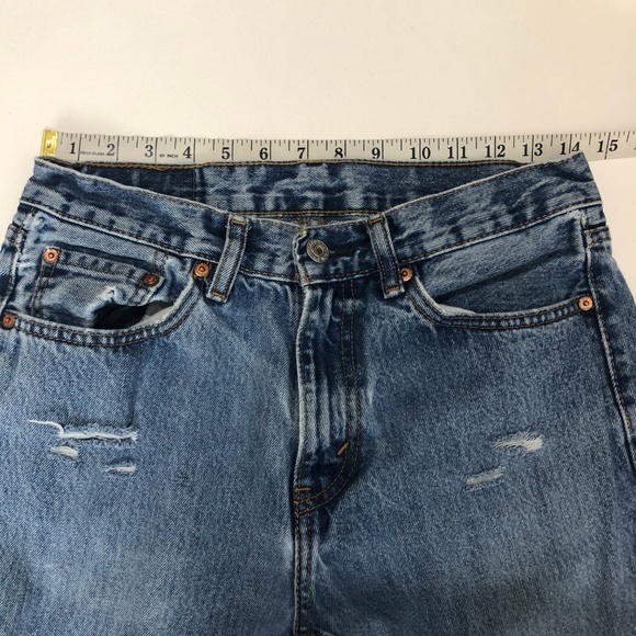Vintage Levi's 505 Butt Rip Jeans - Picture 3 of 7